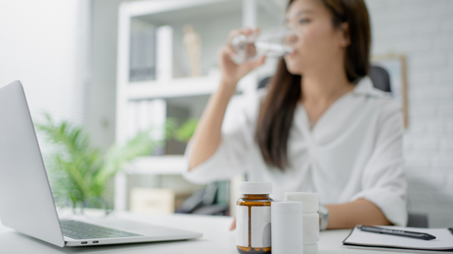 Vitamine pentru energie: ce funcționează cu adevărat când ești mereu obosită