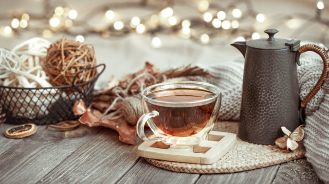 Ceaiuri și remedii naturale pentru sezonul rece – sfaturi de la farmacist!