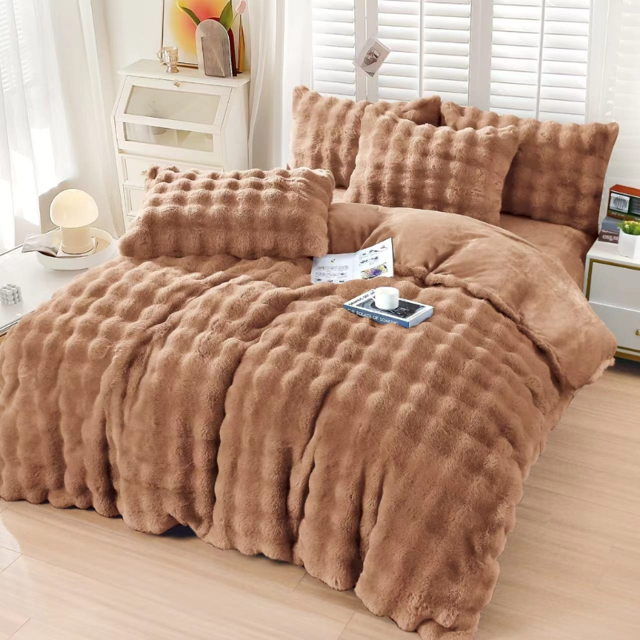 Poza produs Lenjerie de pat pufoasa SPOT Camila (maro) 230x250 cm, Ralex | 1 buc