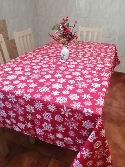 Fata de masa (mare) BBC Ranforce, rosu fulgi de nea, 240x150 cm, Andana | 1 buc — poza produs 1/2