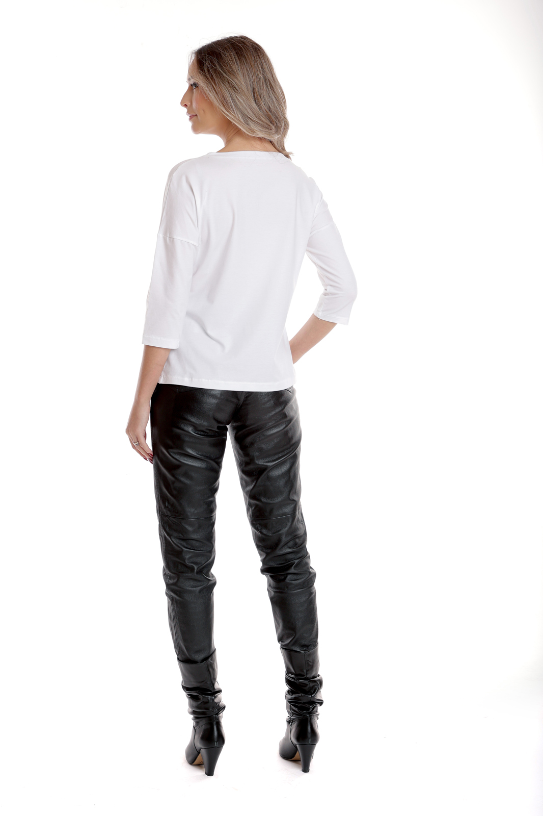 Poza produs Bluza broderie dama DI25BB06 alb butterfly, Dress to Impress | marimea 44/46
