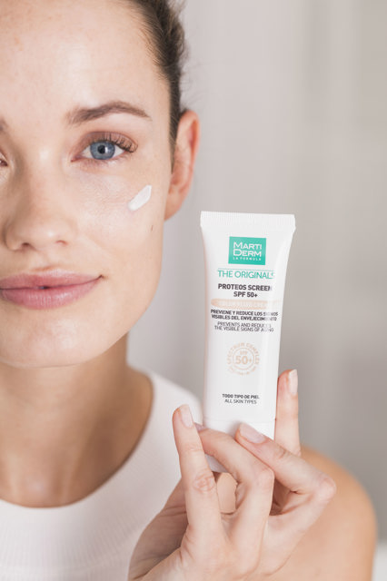 Poza produs Crema corectoare SPF50 Proteos Screen Color, The Originals, Martiderm | 40 ml