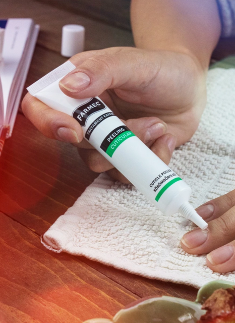 Poza produs TRATAMENT EXPERT PEELING CUTICULAR 15ML 28930